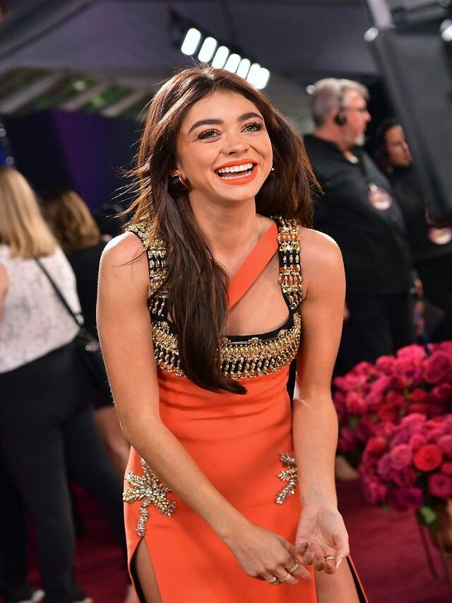 How much money does Sarah Hyland?