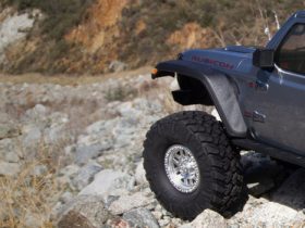 Things to consider before buying RC rock crawlers