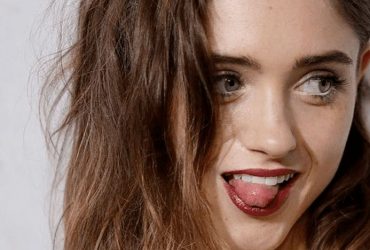 Natalia Dyer (Charlie Heaton Spouse) Wiki, Bio, Net Worth, Education, Career, Age, Physical Appearance, More