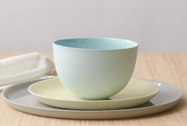 Handmade Ceramic Dinner Bowls: Functional and Aesthetic Value